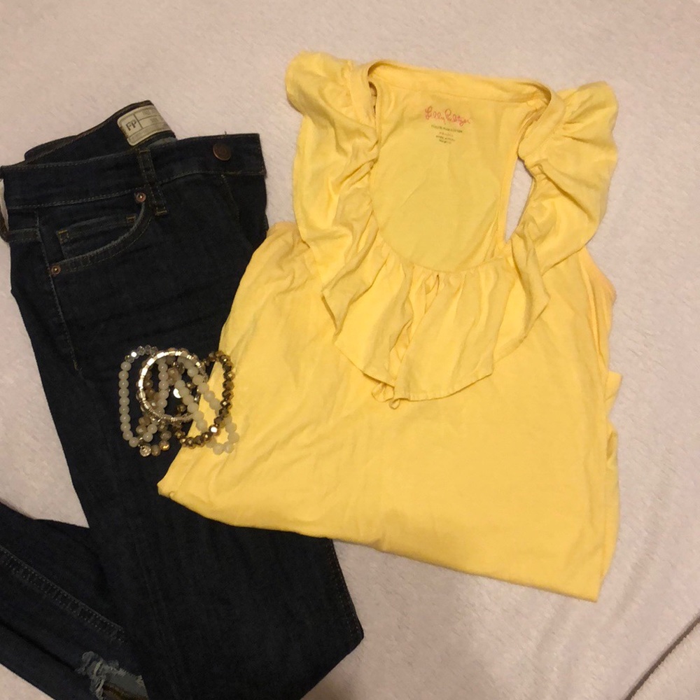 Lilly Pulitzer Soft yellow ruffle tank